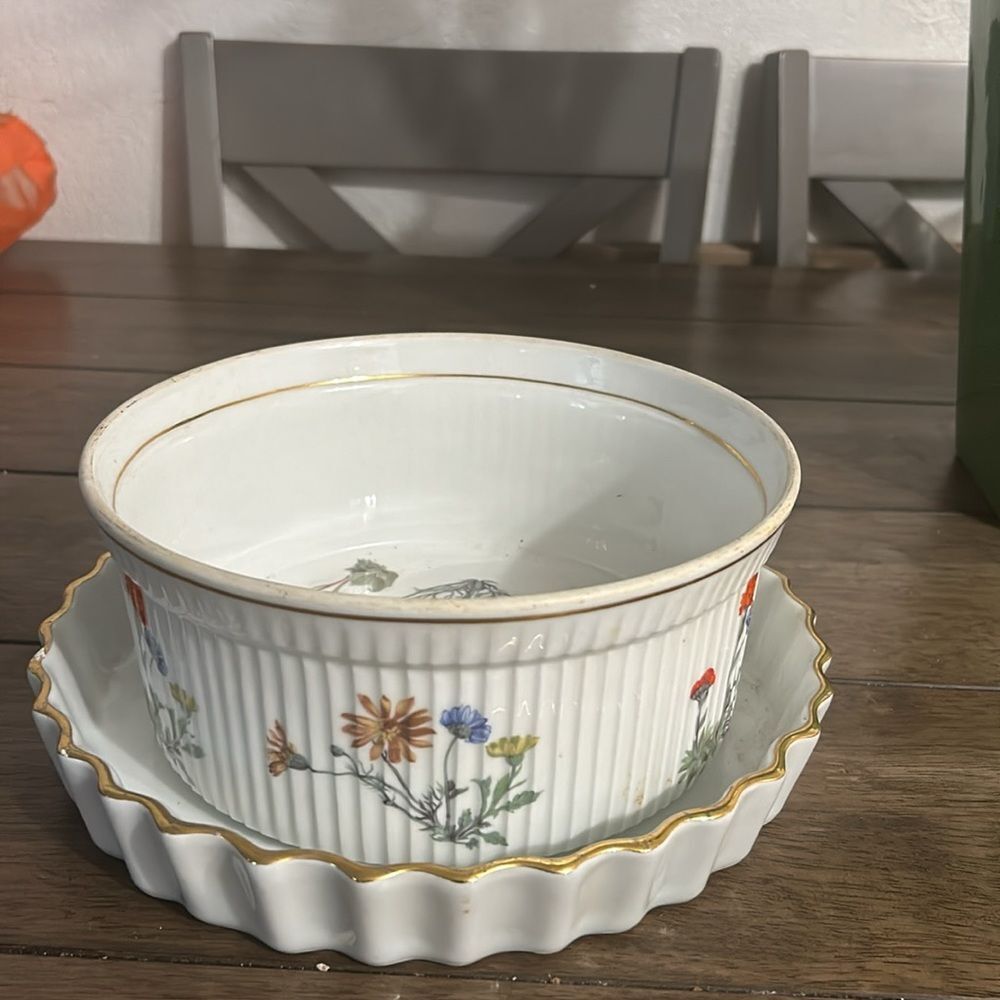 Lourioux France LE FAUNE soufle bowl wildflowers gold trim